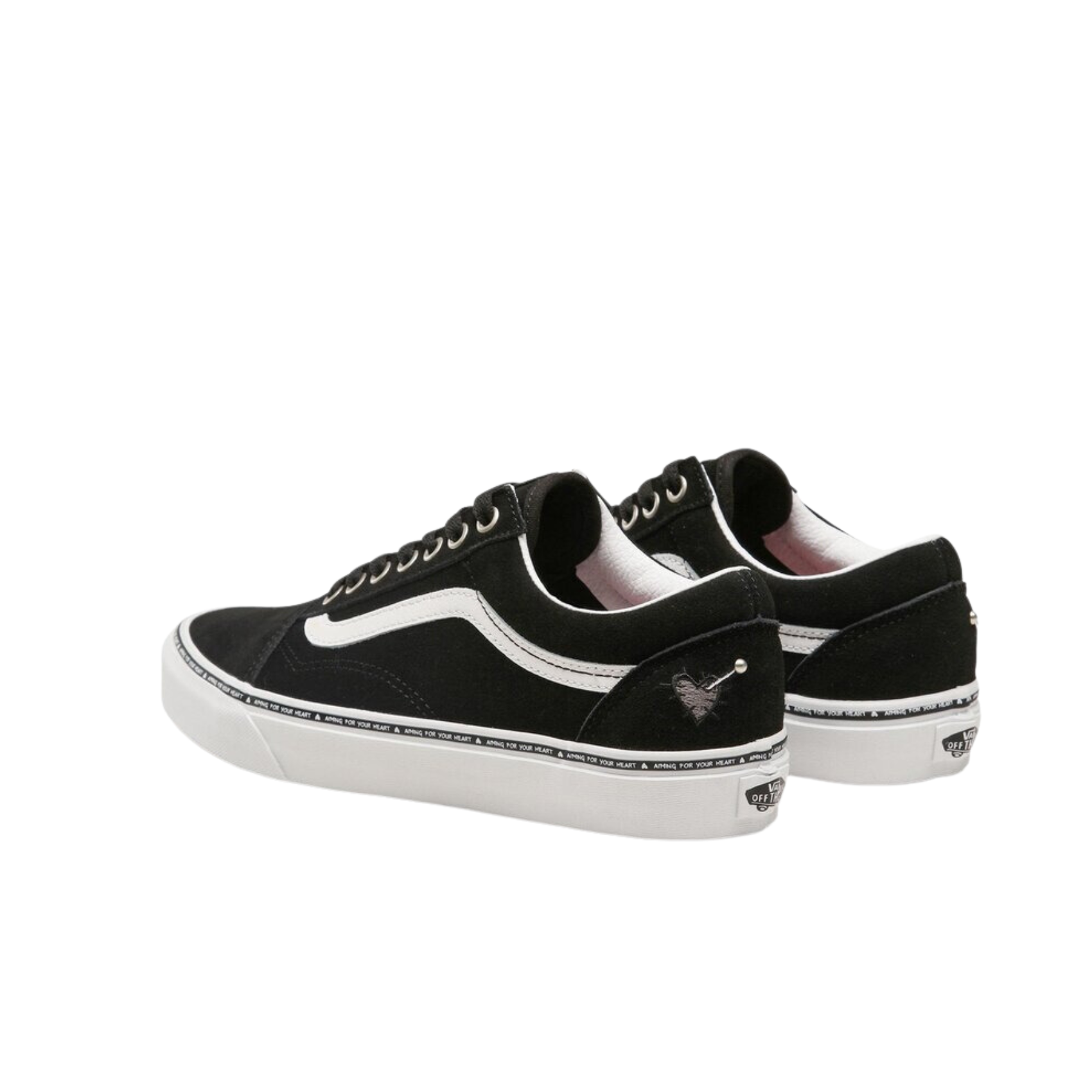 Black vans with sales hearts
